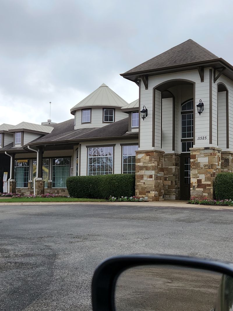 roommates in Manor Private Room in 4Bed.2.5Bath - cirtru.com