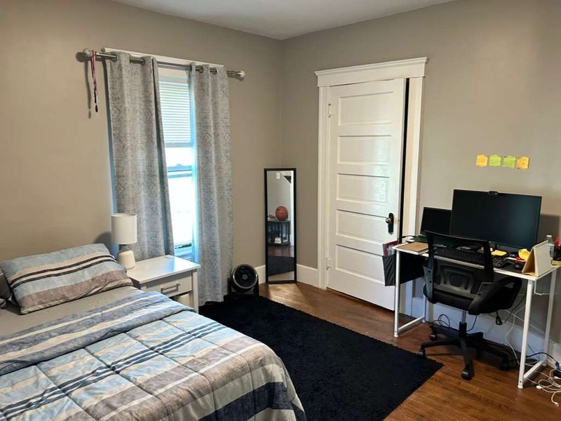 roommates in Worcester Private Room in 3Bed.1Bath - cirtru.com