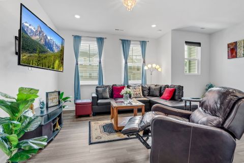 Entire Place 3Bed.3.5Bath