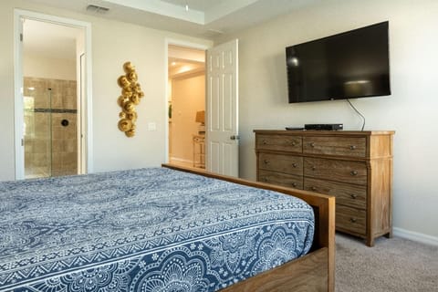 Resort Style Living! Pool, Gym, Outdoor Activities Included! (id. 43897)