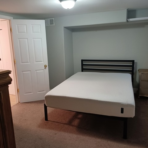 Private Room in 1Bed.1Bath