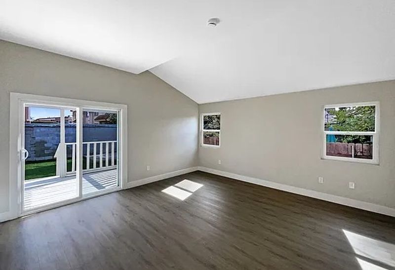 roommates in Antelope Entire Place 3Bed.1.5Bath - cirtru.com