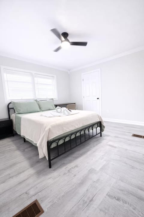 roommates in Undisclosed, Winter Haven, FL 33880 Beautiful Winter Haven Home (id. 37208) - cirtru.com
