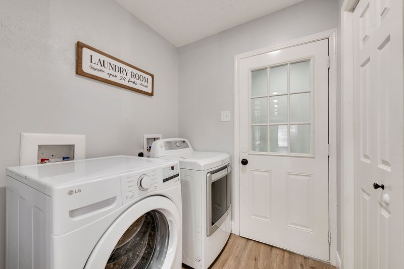 roommates in Richardson Private Room in 9Bed.4Bath - cirtru.com