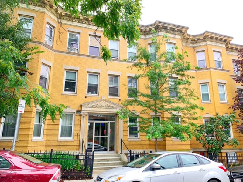 Entire Place 4Bed.2Bath
