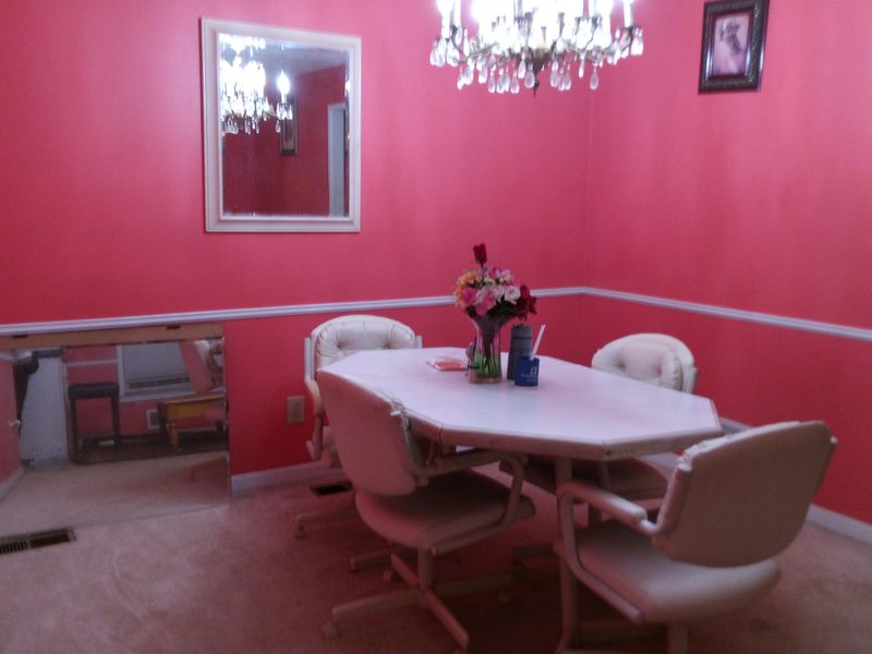 roommates in Undisclosed, East Point, GA 30344 East Point House with Dining area. Spacious & comfortable (id. 11110) - cirtru.com