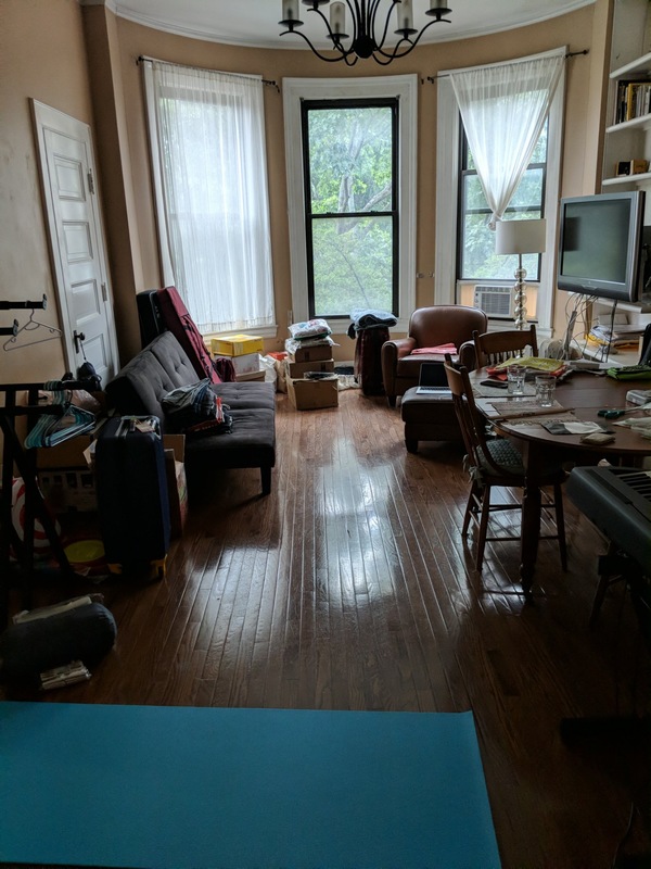 Private Room in 3Bed.1Bath