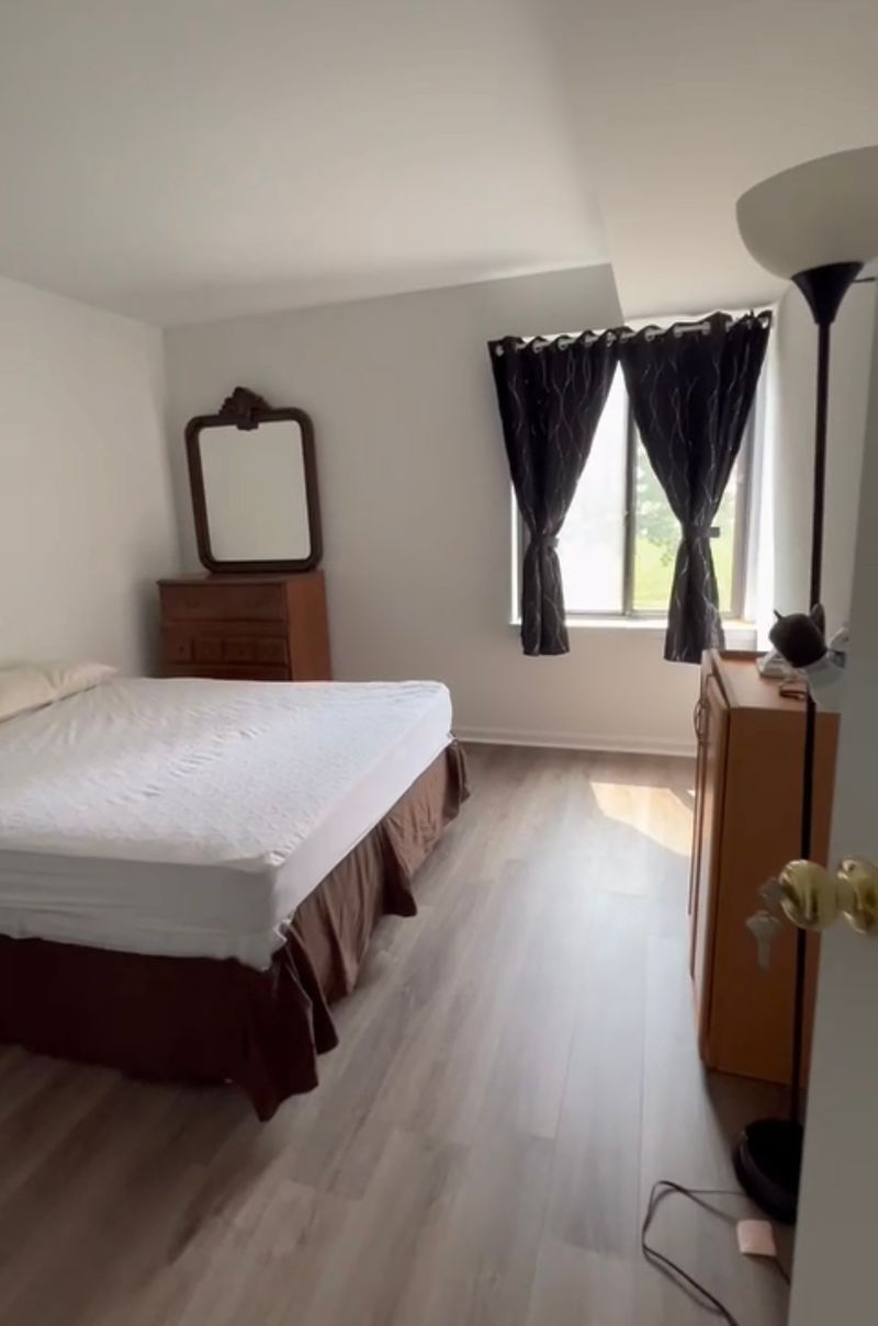 roommates in Oakton Private Room in 2Bed.2Bath - cirtru.com