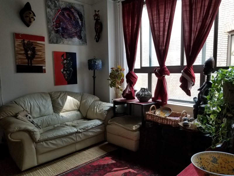 Private Room in 3Bed.1Bath