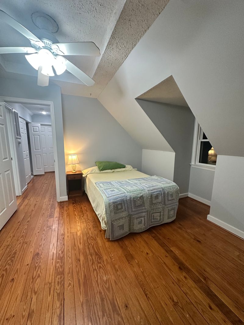 roommates in Richmond Private Room in 2Bed.1Bath - cirtru.com