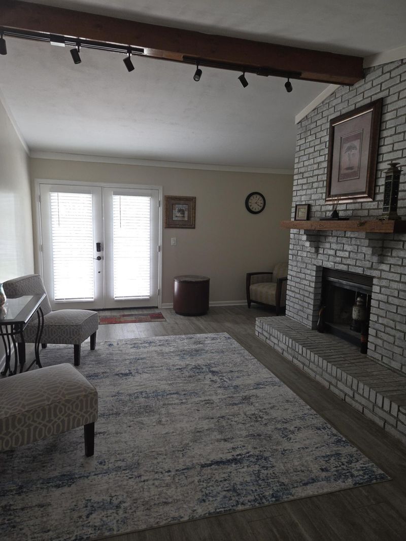 roommates in Undisclosed, Jacksonville, FL 32223 Mandarin Home on quiet Cul-de-Sac (id. 14269) - cirtru.com