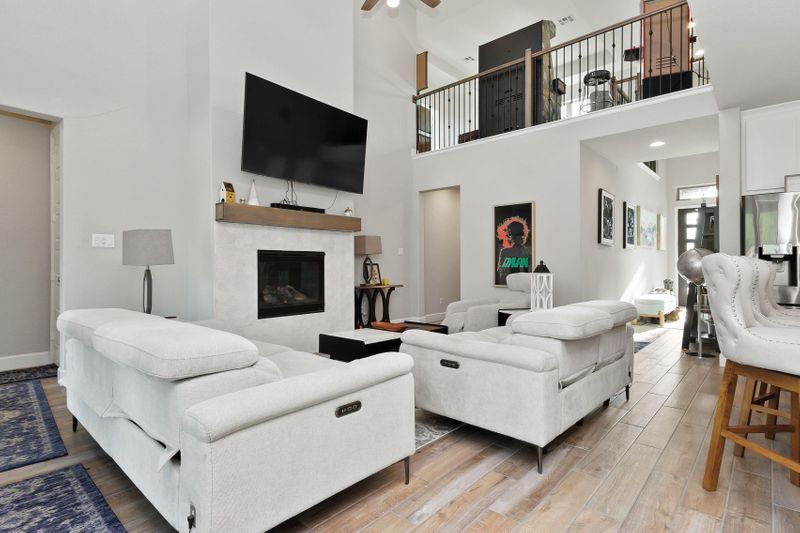 roommates in Undisclosed, San Antonio, TX 78245 Far West Side Home (id. 18955) - cirtru.com