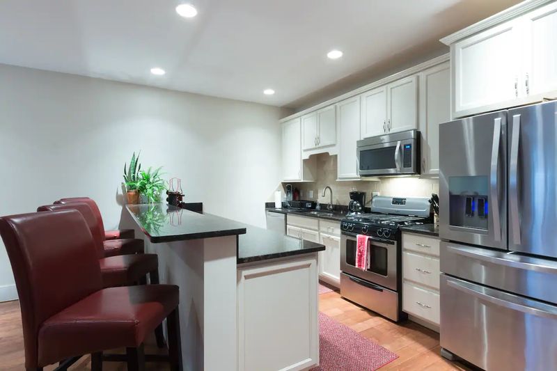 roommates in Washington Private Room in 3Bed.3Bath - cirtru.com