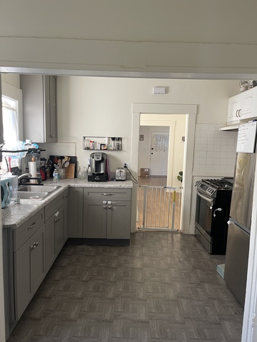 Private Room in 3Bed.2Bath