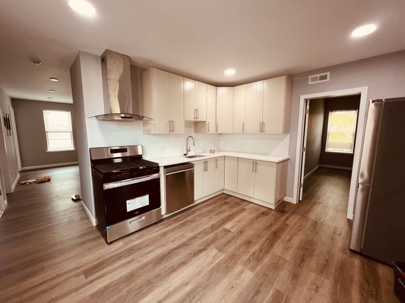 roommates in Woonsocket Private Room in 4Bed.2Bath - cirtru.com
