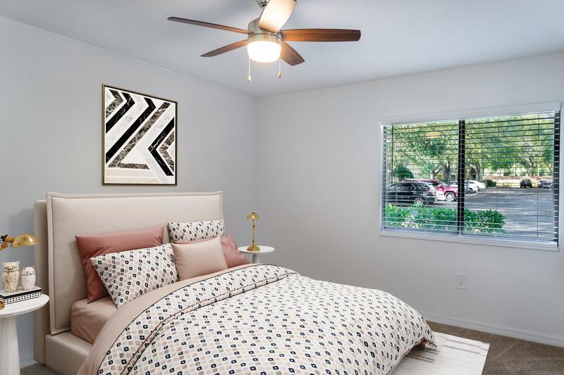 Private Room in 3Bed.3Bath