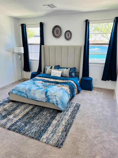 Live in Avondale (id. 16641)