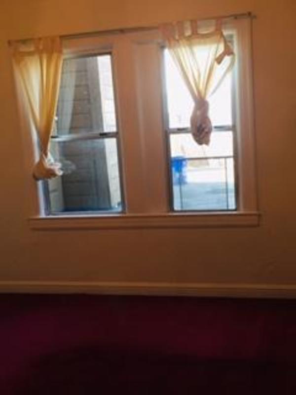 Private Room in 3Bed.1Bath