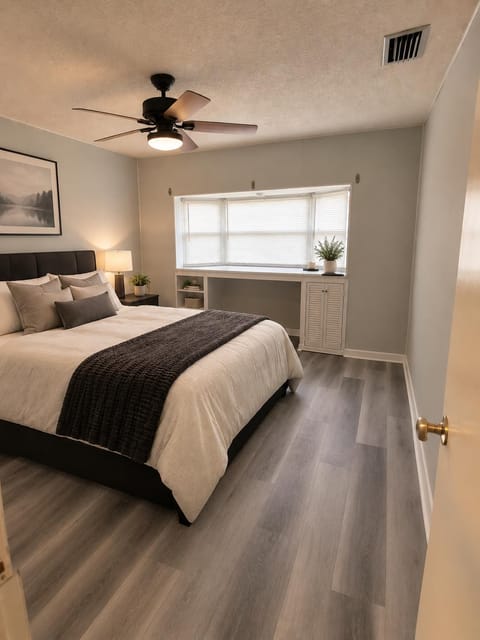 Lake Fountain Highlands Home (id. 42385)
