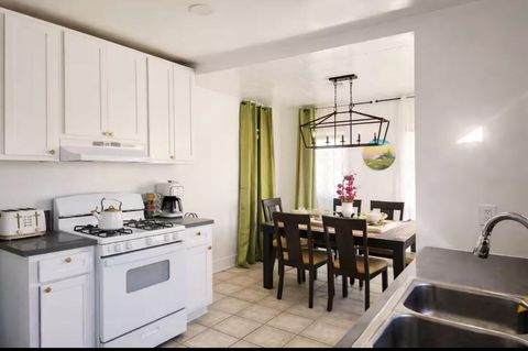 Historic LA Gem | • DTLA •  SoFi • USC • BBQ Lounge (id. 30877)