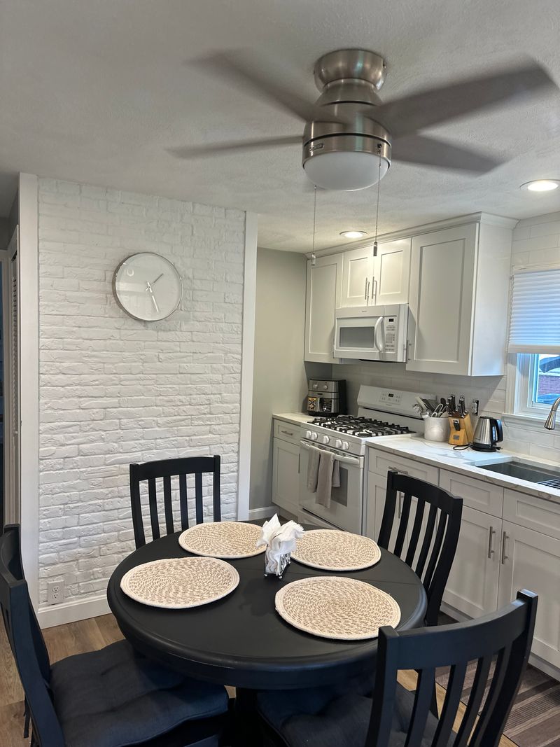 roommates in East Boston Entire Place 2Bed.1Bath - cirtru.com