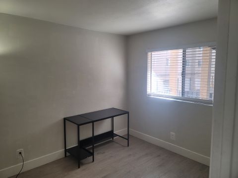 roommates in San Diego Private Room in 3Bed.2Bath - cirtru.com