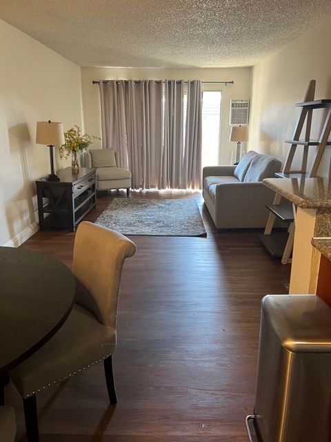 Entire Place 1Bed.1Bath