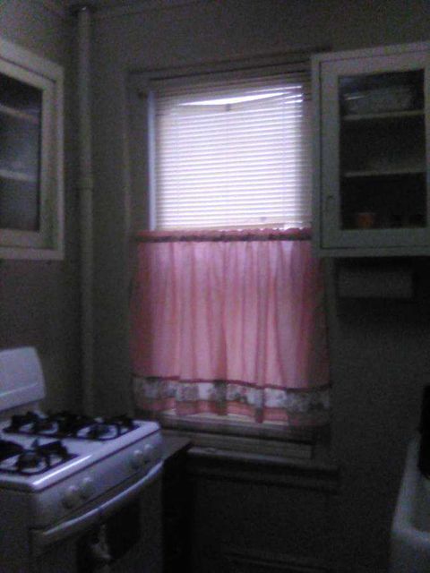 Private Room in 3Bed.1Bath