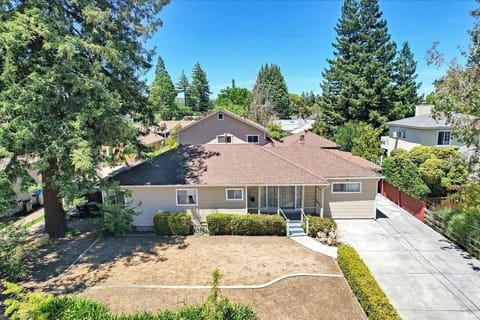 Private Room in 6Bed.2Bath