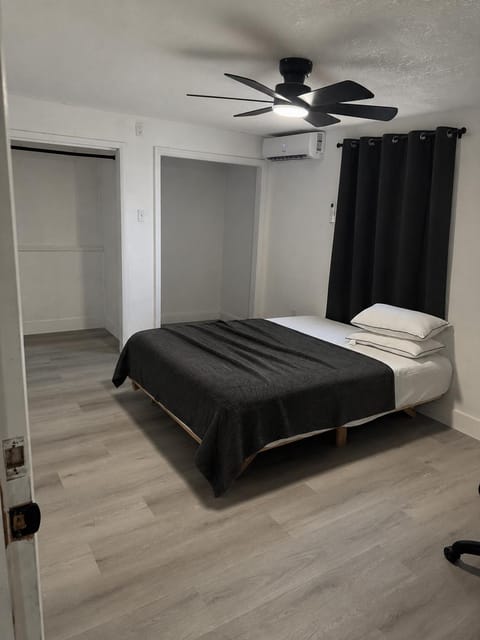 Modern Luxury Living – High-End Renovation & Top Appliances (id. 33535)