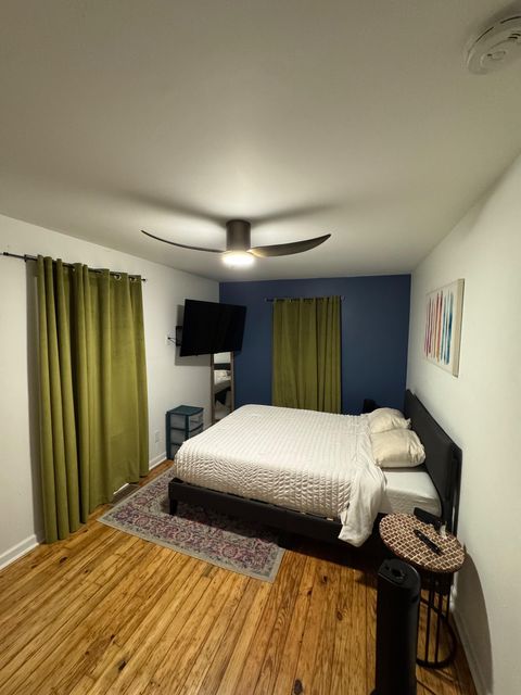 Oakland City Home (id. 33309)