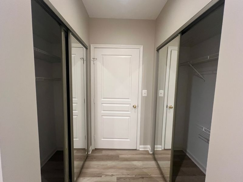 roommates in Herndon Private Room in 2Bed.2Bath - cirtru.com