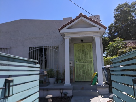 roommates in Los Angeles Private Room in 2Bed.1Bath - cirtru.com