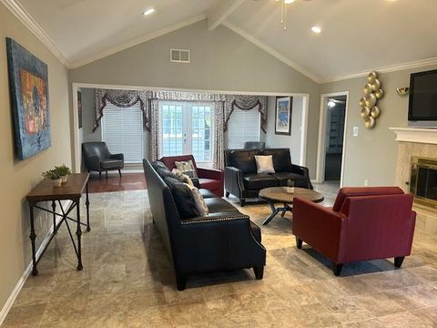 Live Smart in East Dallas | IncludesUtilities + WiFi  | Secure, Family Neighborhood with Zen Garden (id. 17068)