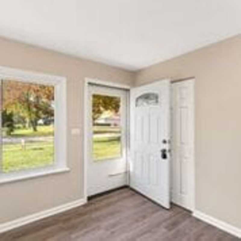 roommates in Hoffman Estates Private Room in 4Bed.2Bath. - cirtru.com