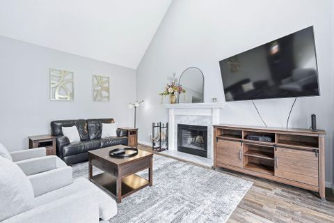 Unwind After Work: Cozy Tigard Home with Shaded Gazebo & Shed (id. 28040)