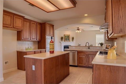 roommates in Cedar Park Entire Place 3Bed.2.5Bath - cirtru.com