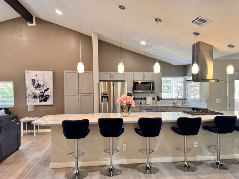 roommates in Las Vegas Entire Place 4Bed.2Bath - cirtru.com