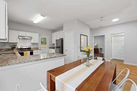 NEW Best deal in ATL!  55" 4K Wifi TV Queen BedCleaningVideo Tour Inclusive! (id. 33549)