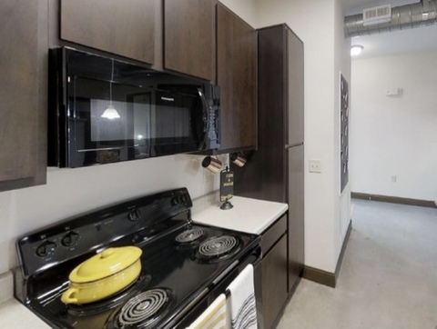 roommates in Tampa Private Room in 2Bed.2Bath - cirtru.com
