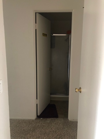 roommates in Thousand Oaks Private Room in 2Bed.2Bath - cirtru.com