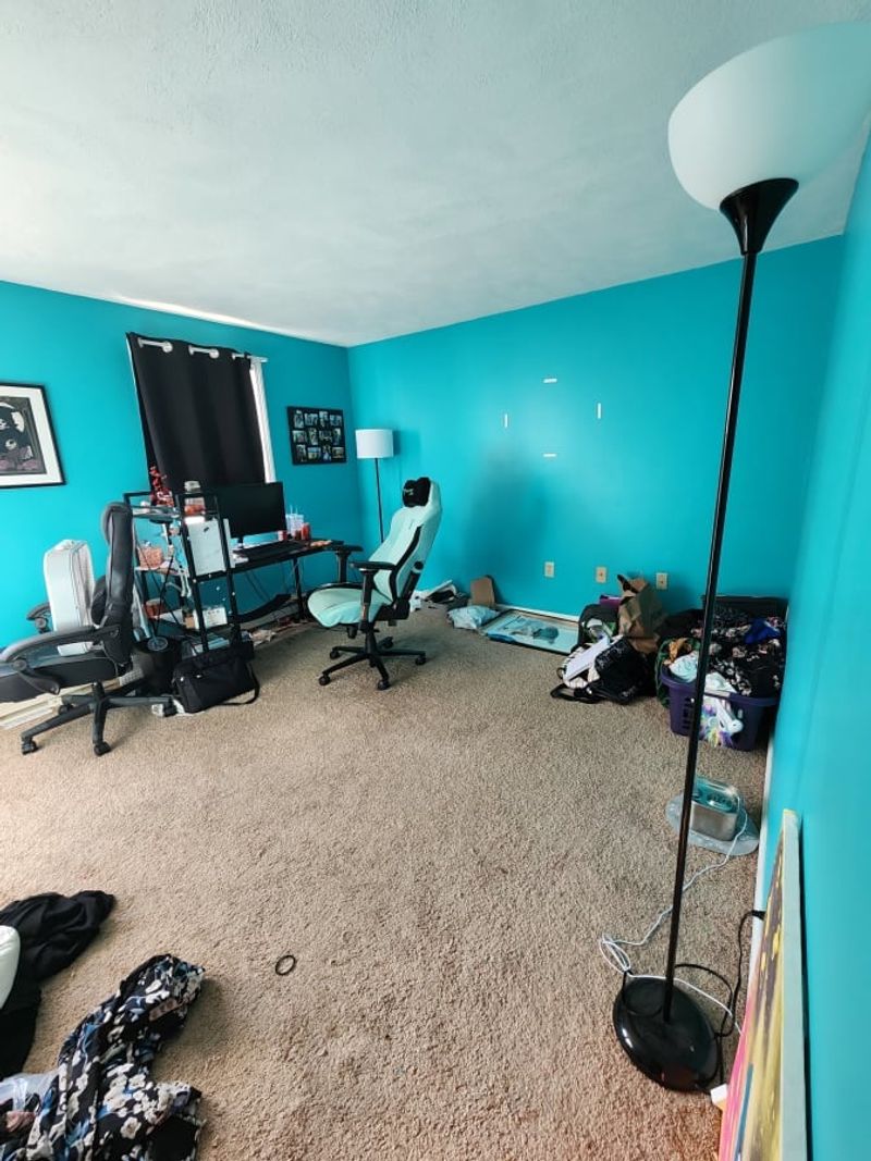 roommates in Attleboro Private Room in 2Bed.1.5Bath - cirtru.com