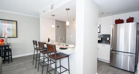 roommates in Sandy Springs Private Room in 2Bed.2Bath - cirtru.com