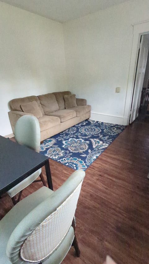 roommates in Kalamazoo Shared Room in 2Bed.1Bath - cirtru.com