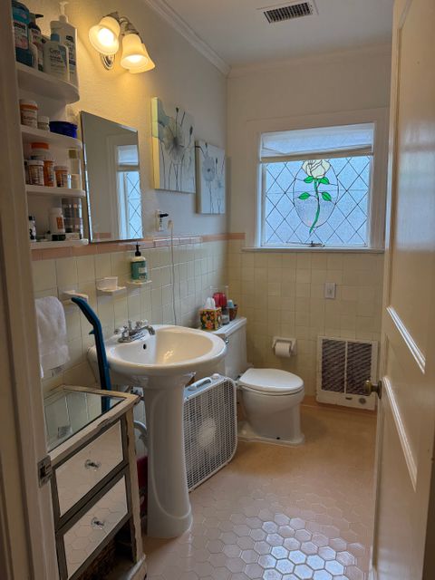 Entire Place 2Bed.1Bath