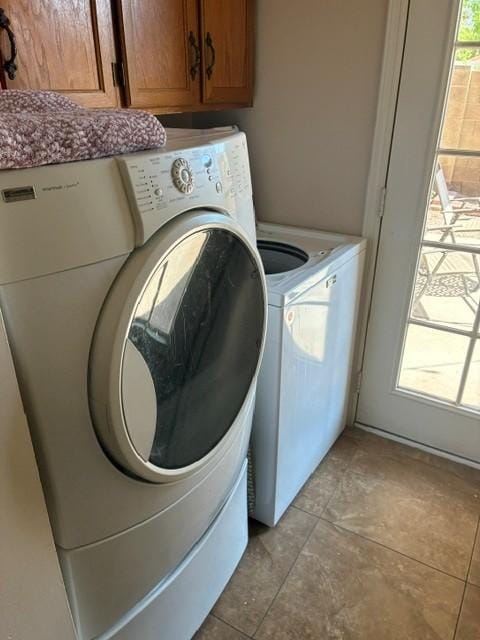 Live in Sierra Springs (id. 43258)
