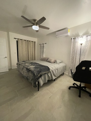 Private Room in 1Bed.1Bath