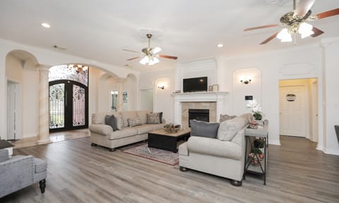 Private Room in 8Bed.3.5Bath