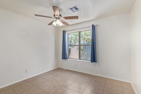roommates in Phoenix Private Room in 5Bed.2Bath - cirtru.com