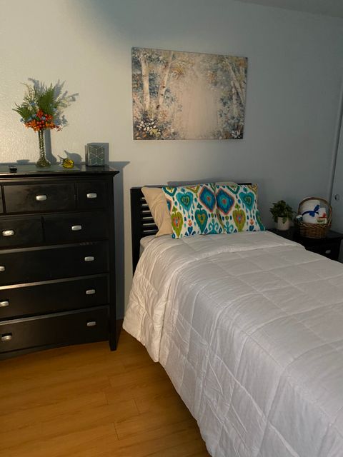 Private Room in 3Bed.2.5Bath